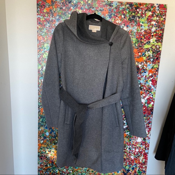 Designers brand new never worn michael kors coat